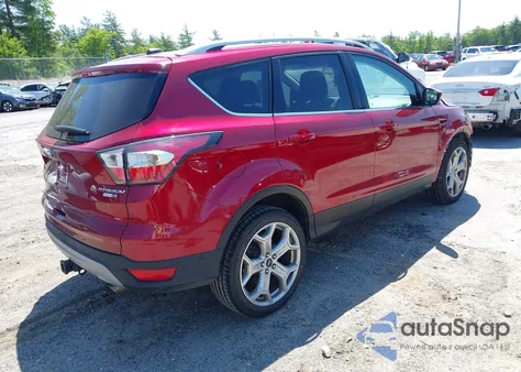 2017 Ford Escape Titanium из США, поврежденный, VIN 1FMCU9J93HUB01407